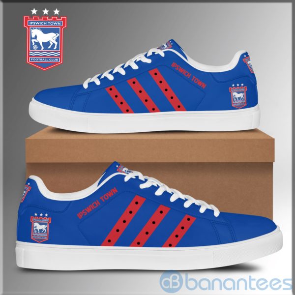 Ipstown Football Red Striped Low Top Skate Shoes Product Photo