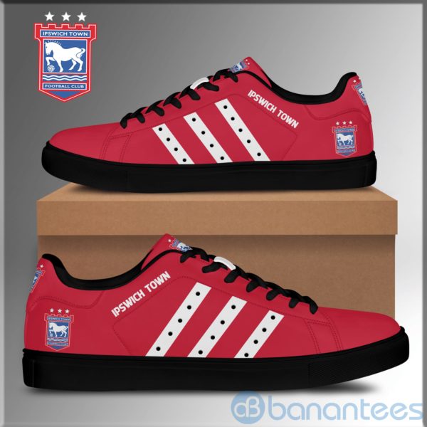 Ipstown Football White Striped Low Top Skate Shoes Product Photo
