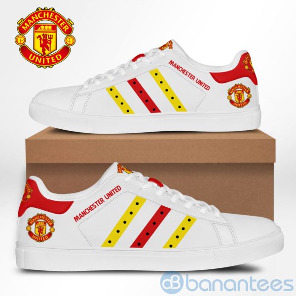 Manchester United White Low Top Skate Shoes Product Photo