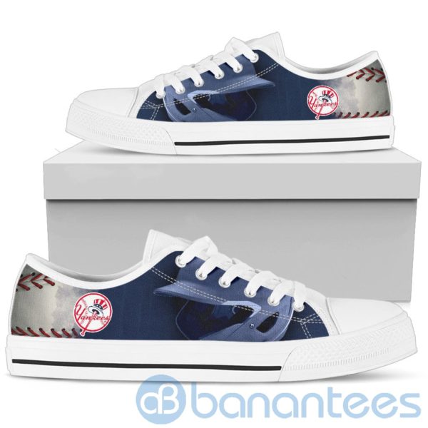 New York Yankees Fans Low Top Shoes Product Photo