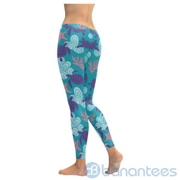 Sea Turtle Leggings For Women Product Photo