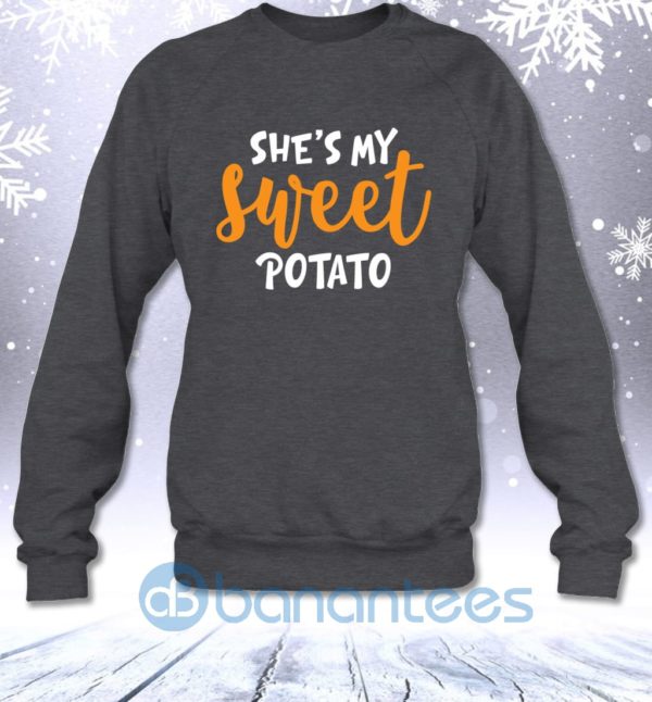 She'S My Sweet Potato Funny Matching Mom Daughter Sweatshirt Product Photo