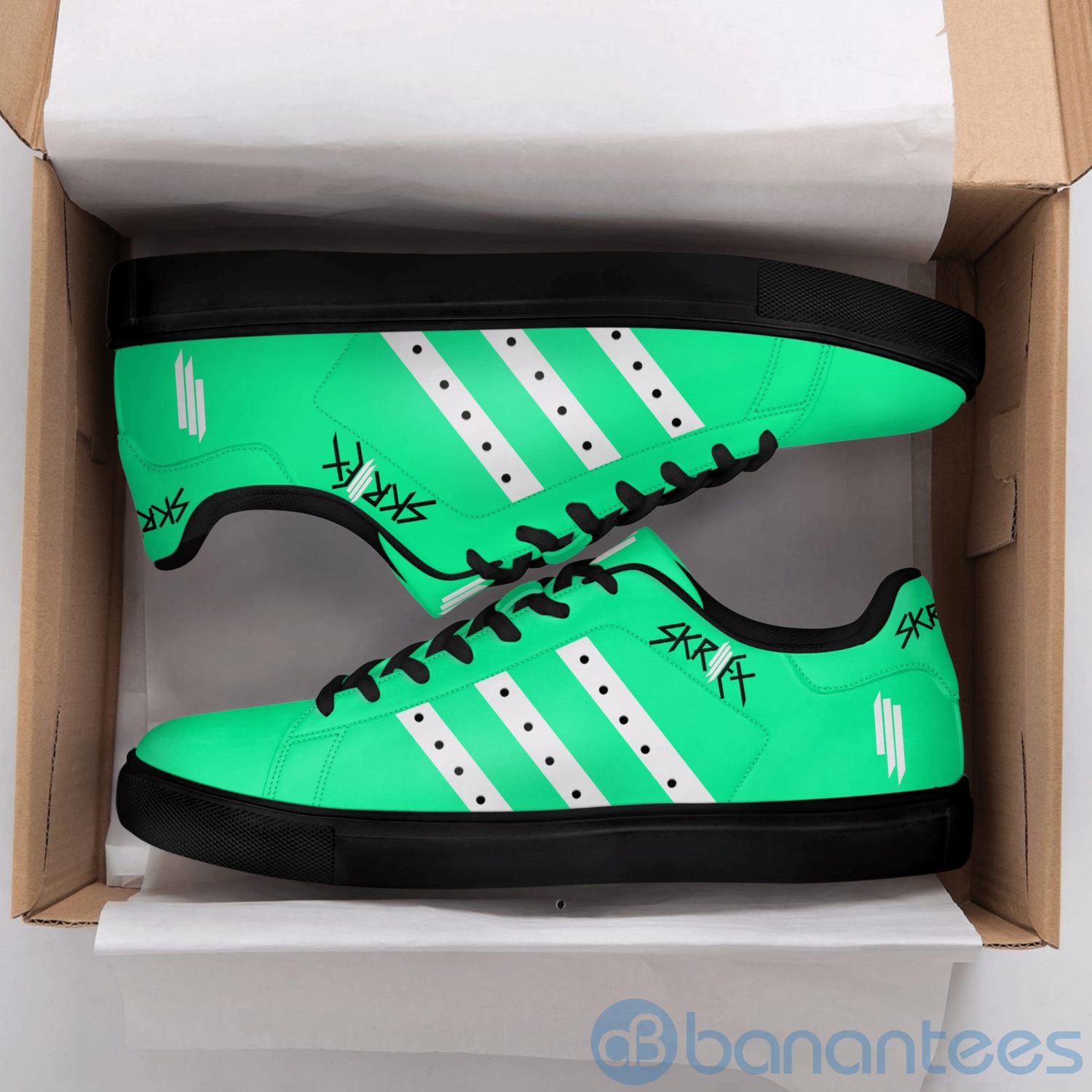 skrillex-white-striped-green-low-top-skate-shoes-2-gZPua.jpg Skrillex White Striped Green Low Top Skate Shoes Product Photo