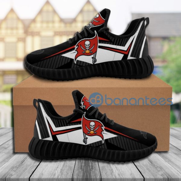 Tampa Bay Buccaneers Black Raze Shoes Product Photo