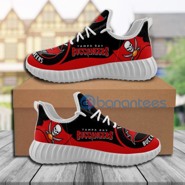 Tampa Bay Buccaneers Sneakers Big Logo Raze Shoes White Product Photo