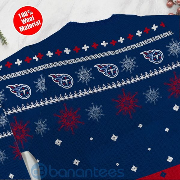 Tennessee Titans Funny Charlie Brown Peanuts Snoopy Ugly Christmas 3D Sweater Product Photo