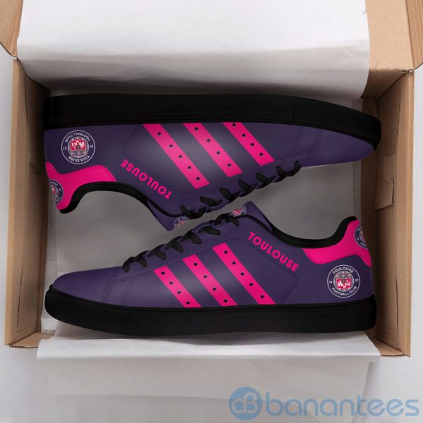 Toulouse Fc Pink Striped Low Top Skate Shoes Product Photo