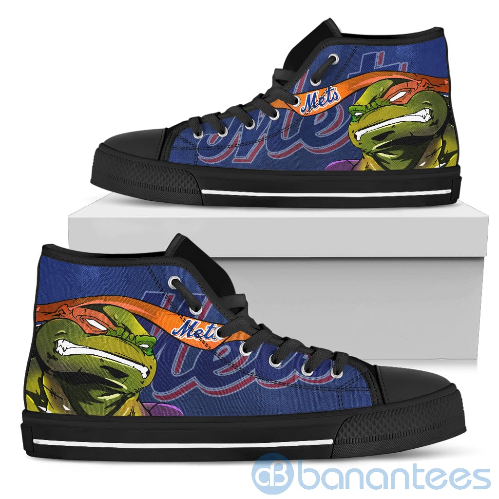 ugly-tutle-and-logo-of-new-york-mets-ninja-high-top-shoes-3-Q7mrC.jpg Ugly Tutle And Logo Of New York Mets Ninja High Top Shoes Product Photo