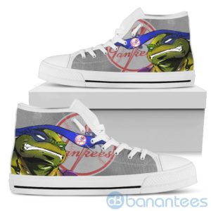 ugly tutle and logo of new york yankees ninja high top shoes 4 NwXAw 300x300 image Ugly Tutle And Logo Of New York Yankees Ninja High Top Shoes Product Photo