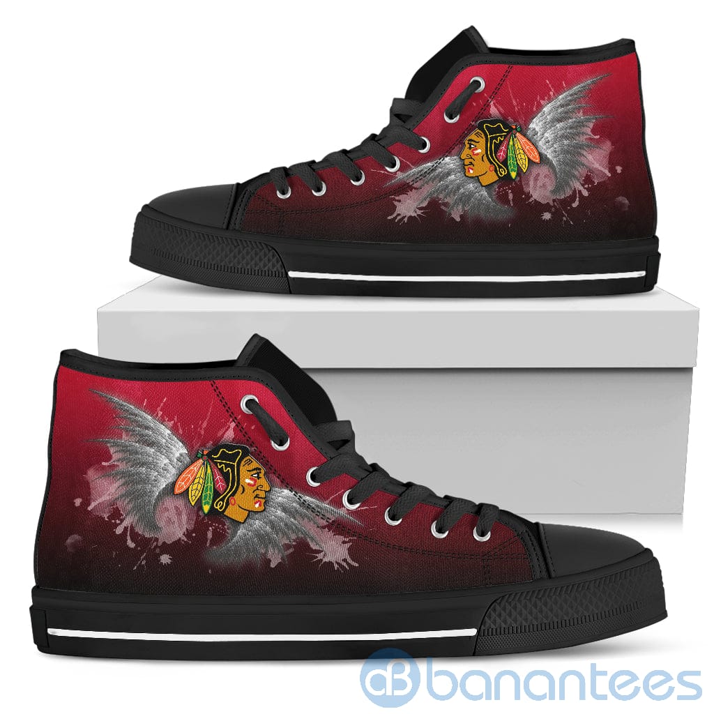 wings-pattern-and-logo-of-chicago-blackhawks-high-top-shoes-3-UzYoz.jpg Wings Pattern And Logo Of Chicago Blackhawks High Top Shoes Product Photo