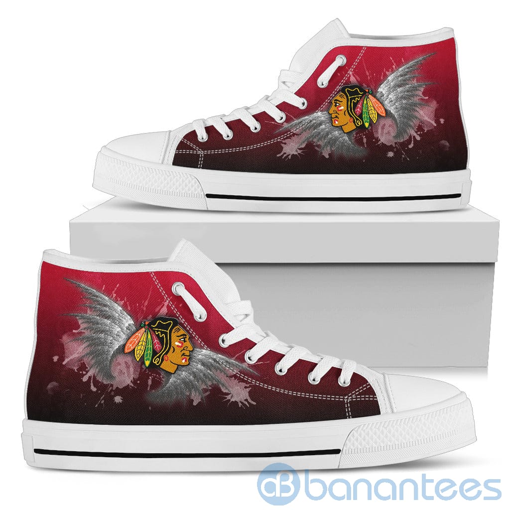 wings-pattern-and-logo-of-chicago-blackhawks-high-top-shoes-4-QwbwI.jpg Wings Pattern And Logo Of Chicago Blackhawks High Top Shoes Product Photo