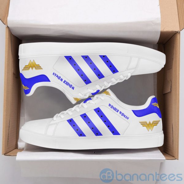 Wonder Woman Purpler Striped Low Top Skate Shoes Product Photo