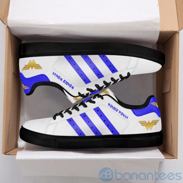 Wonder Woman Purpler Striped Low Top Skate Shoes Product Photo