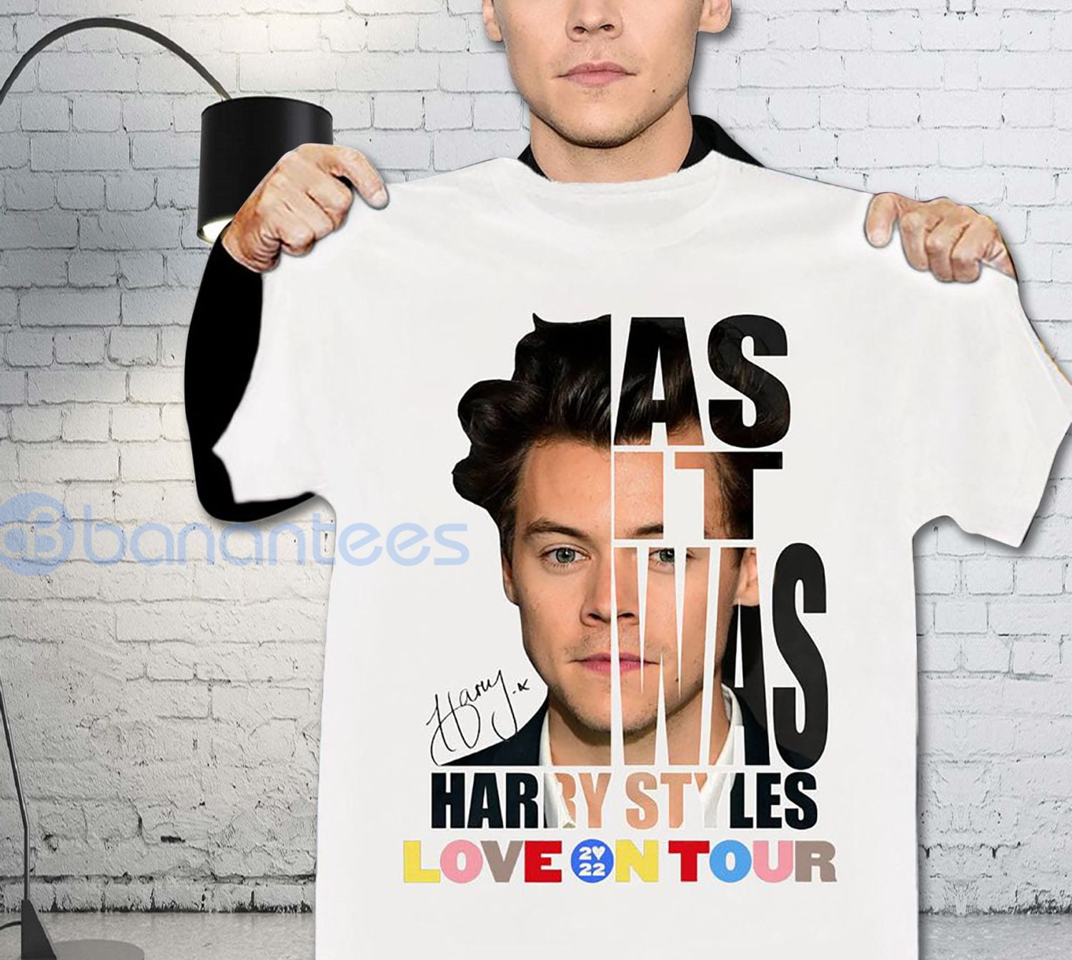 as-it-was-harry-styles-love-on-tour-2022-signed-shirt92461.jpg As It Was Harry Styles Love On Tour 2022 Shirt Product Photo