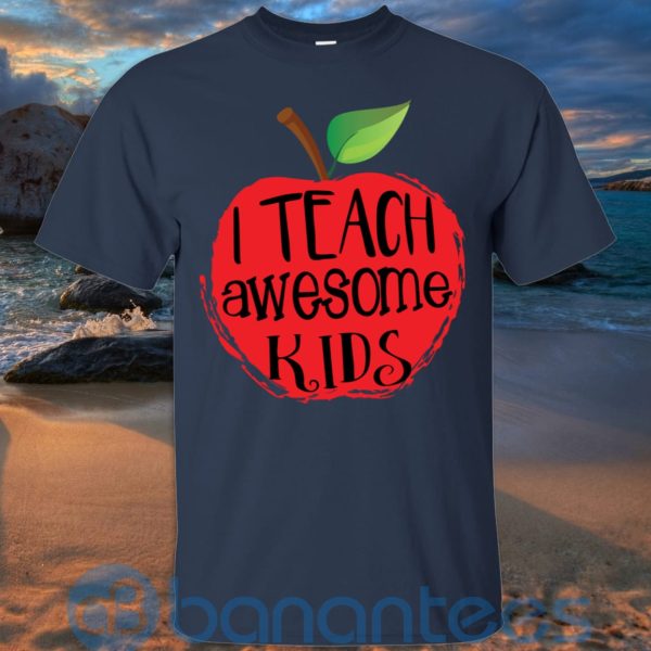 I Teach Awesome Kids Red Apple T Shirt Hoodie Sweatshirt Product Photo