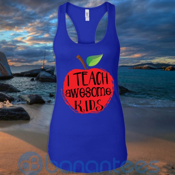 I Teach Awesome Kids Red Apple T Shirt Hoodie Sweatshirt Product Photo