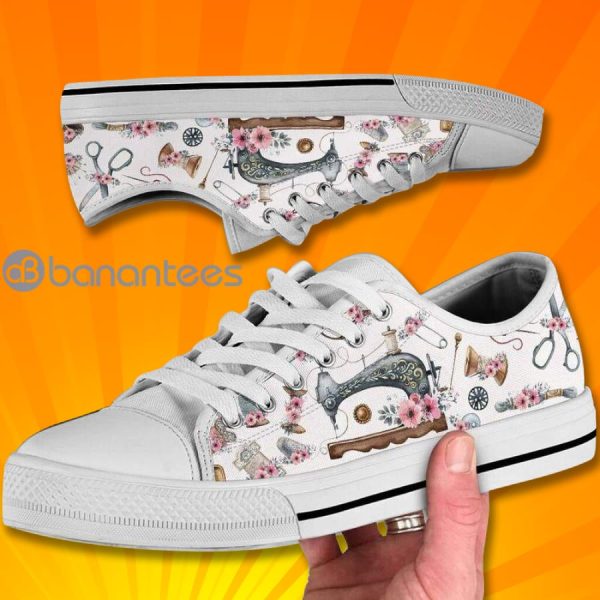 Sewing Lovely Design Low Top Canvas Shoes Product Photo