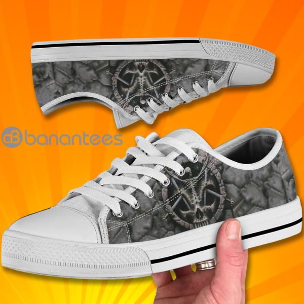 Slayer Lovely Design Graphic Low Top Canvas Shoes Product Photo