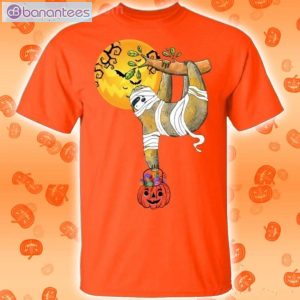 Sloth In Mummy Halloween Funny T-Shirt Product Photo 2