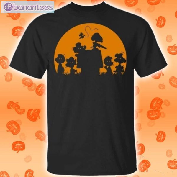 Snoopy Charlie Brown Halloween T-Shirt Product Photo 1