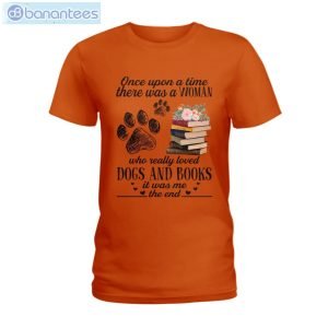 Woman Really Loved Dogs And Books T-Shirt Long Sleeve Tee Product Photo 5