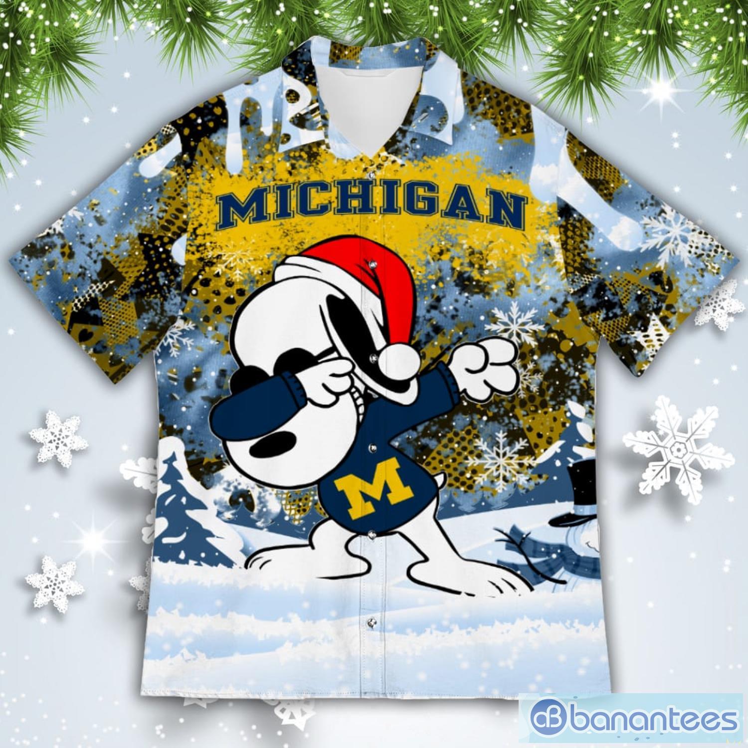 Michigan Wolverines Snoopy Dabbing The Peanuts American Christmas Dripping Hawaiian Shirt Product Photo 2