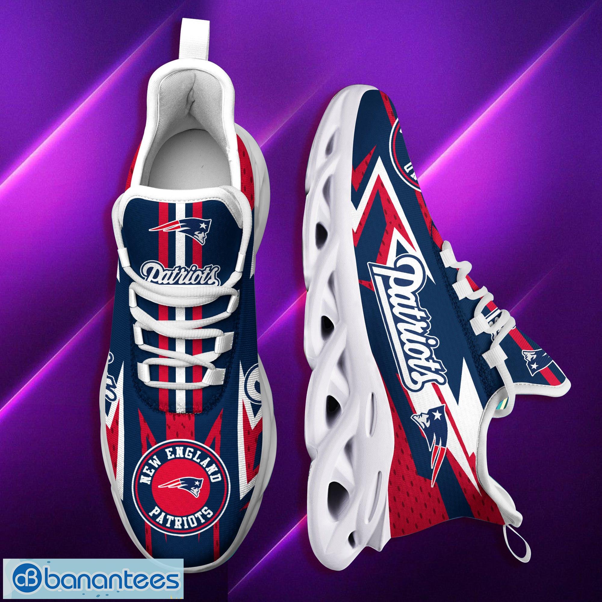New England Patriots NFL Logo Max Soul Sneakers Running Shoes Product Photo 1