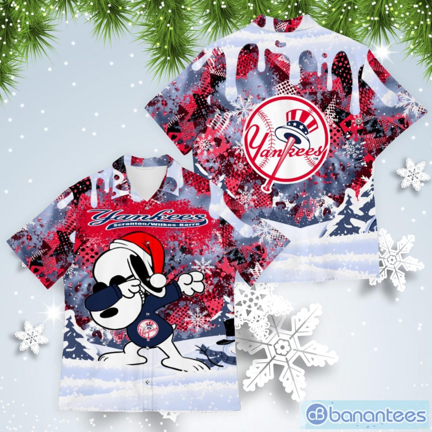 New York Yankees Snoopy Dabbing The Peanuts American Christmas Dripping Hawaiian Shirt Product Photo 1
