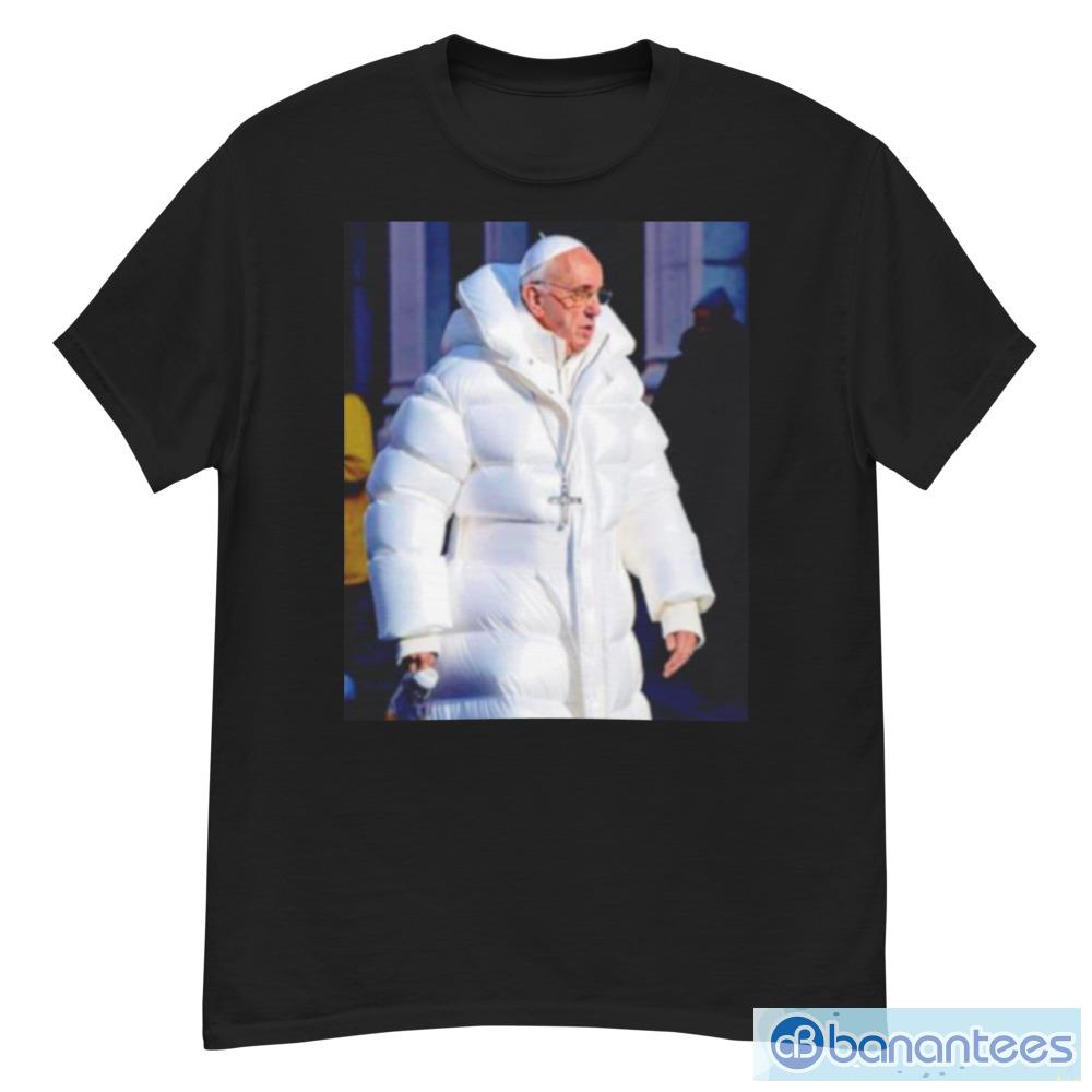 Pope Francis Wearing Jacket All White Shirt - G500 Men’s Classic T-Shirt Pope Francis Wearing Jacket All White Shirt - G500 Men’s Classic T-Shirt