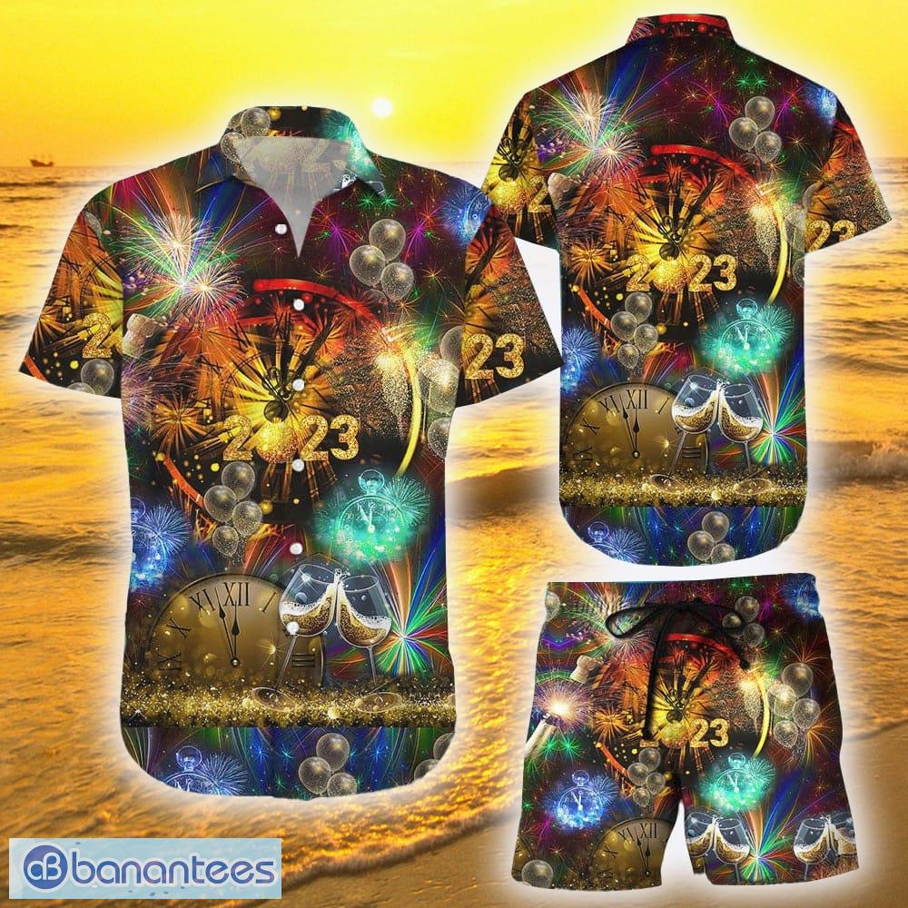 https://image.banantees.com/2023-08/fireworks-3d-hawaiian-shirt-and-short-summer-for-men-and-women-gift.jpg