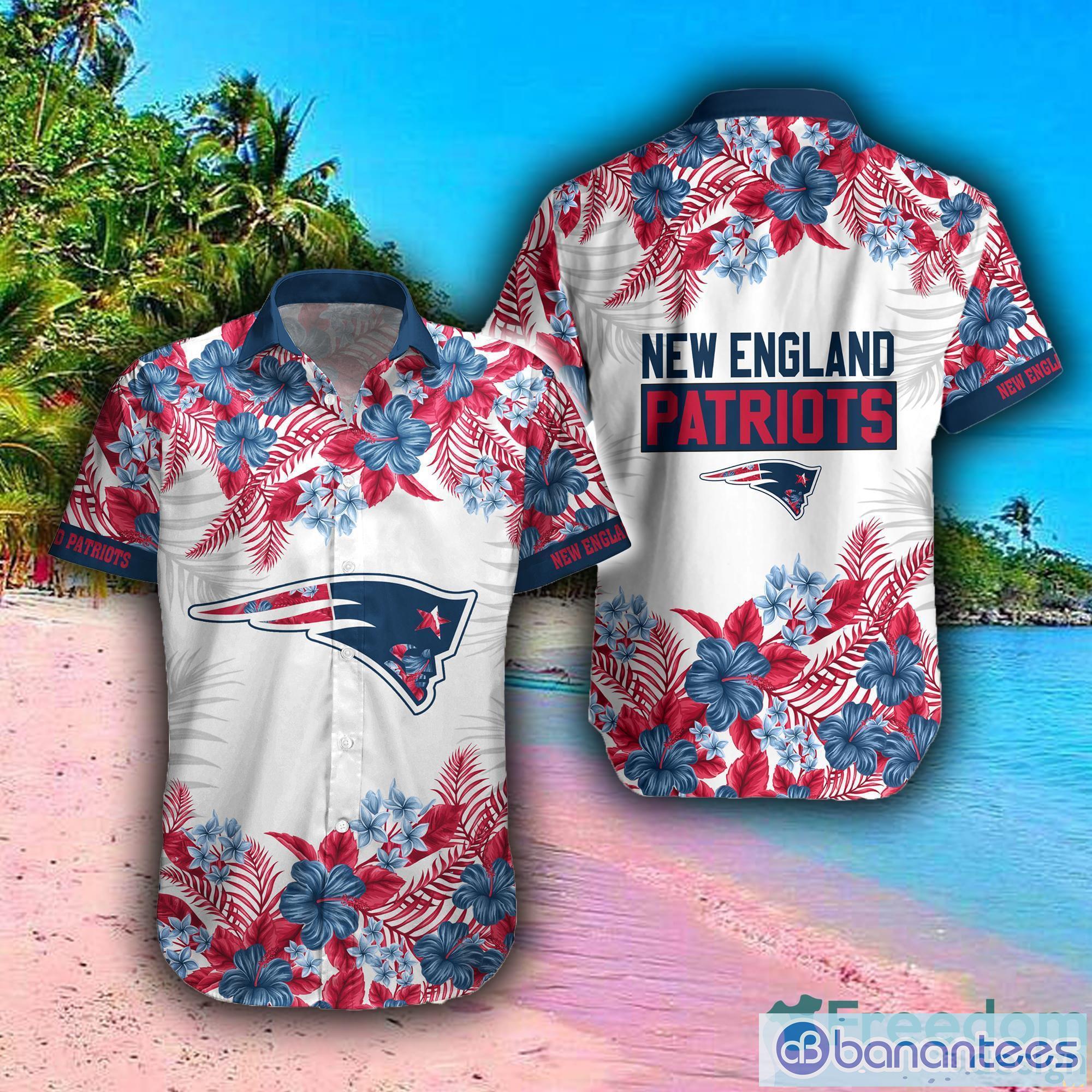 Official Women's New England Patriots Gear, Womens Patriots Apparel, Ladies  Patriots Outfits