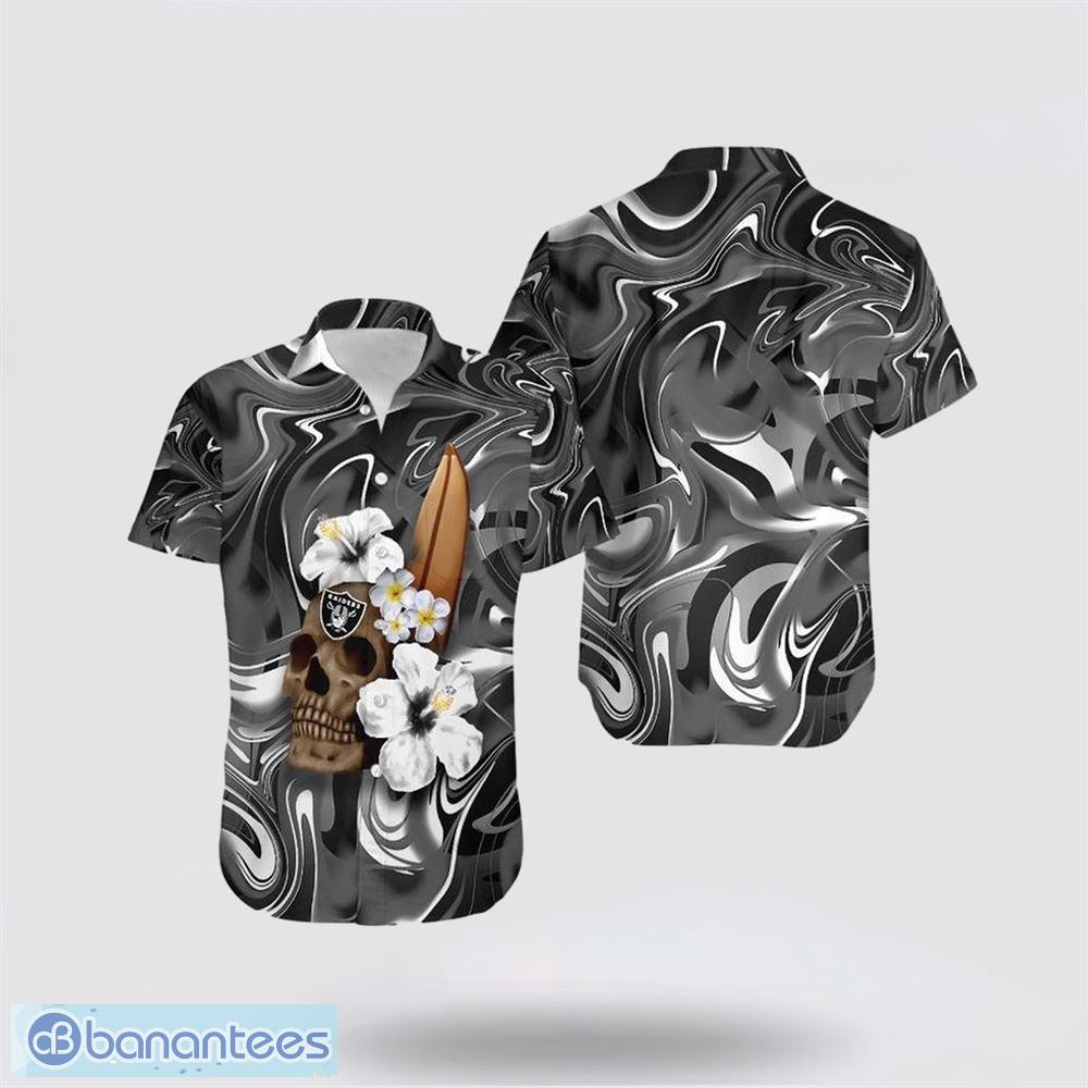 Las Vegas Raiders NFL Custom Name Hawaii Shirt For Fans Summer Gift -  Banantees
