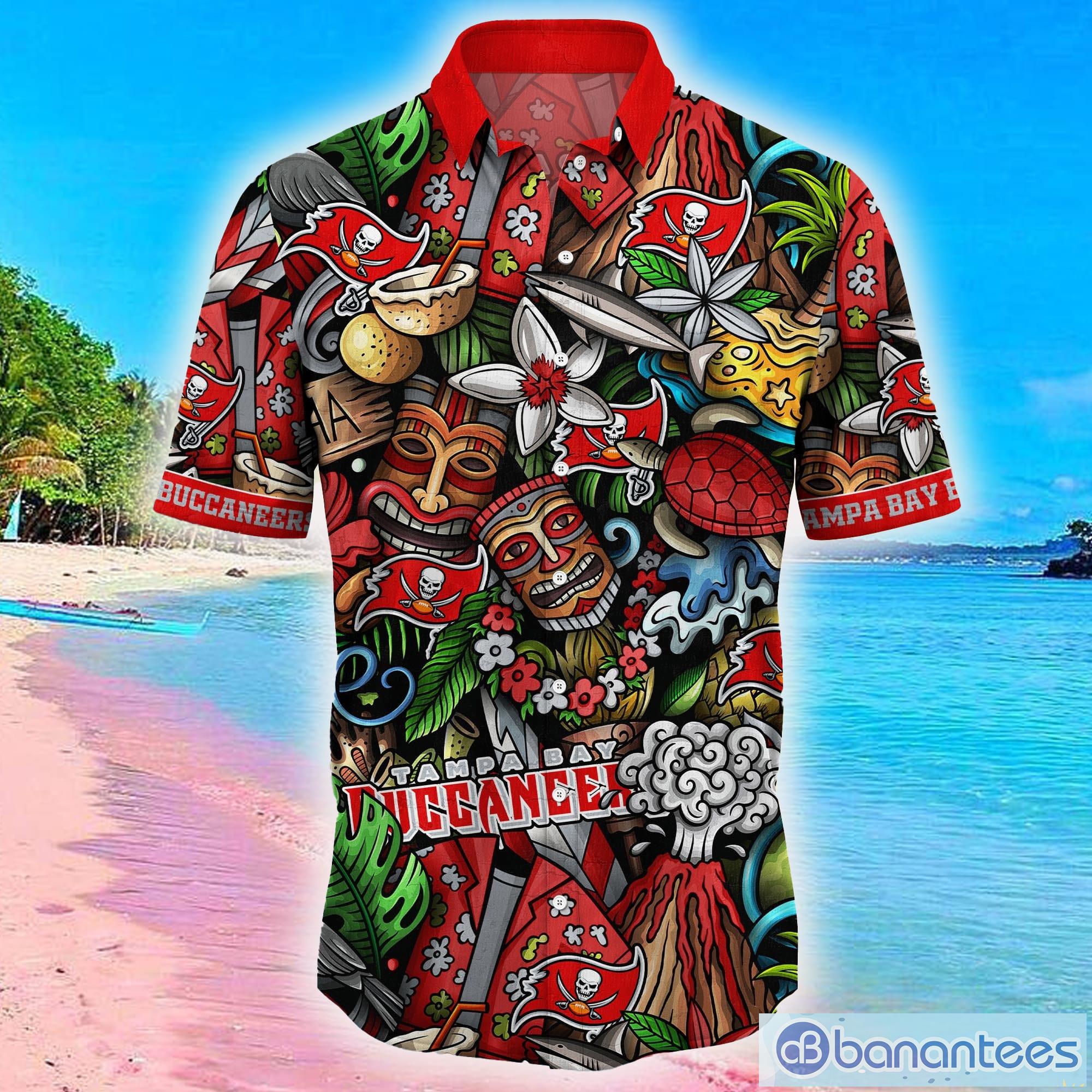 Tampa Bay Buccaneers NFL Hawaiian Shirt Special Gift For Fans