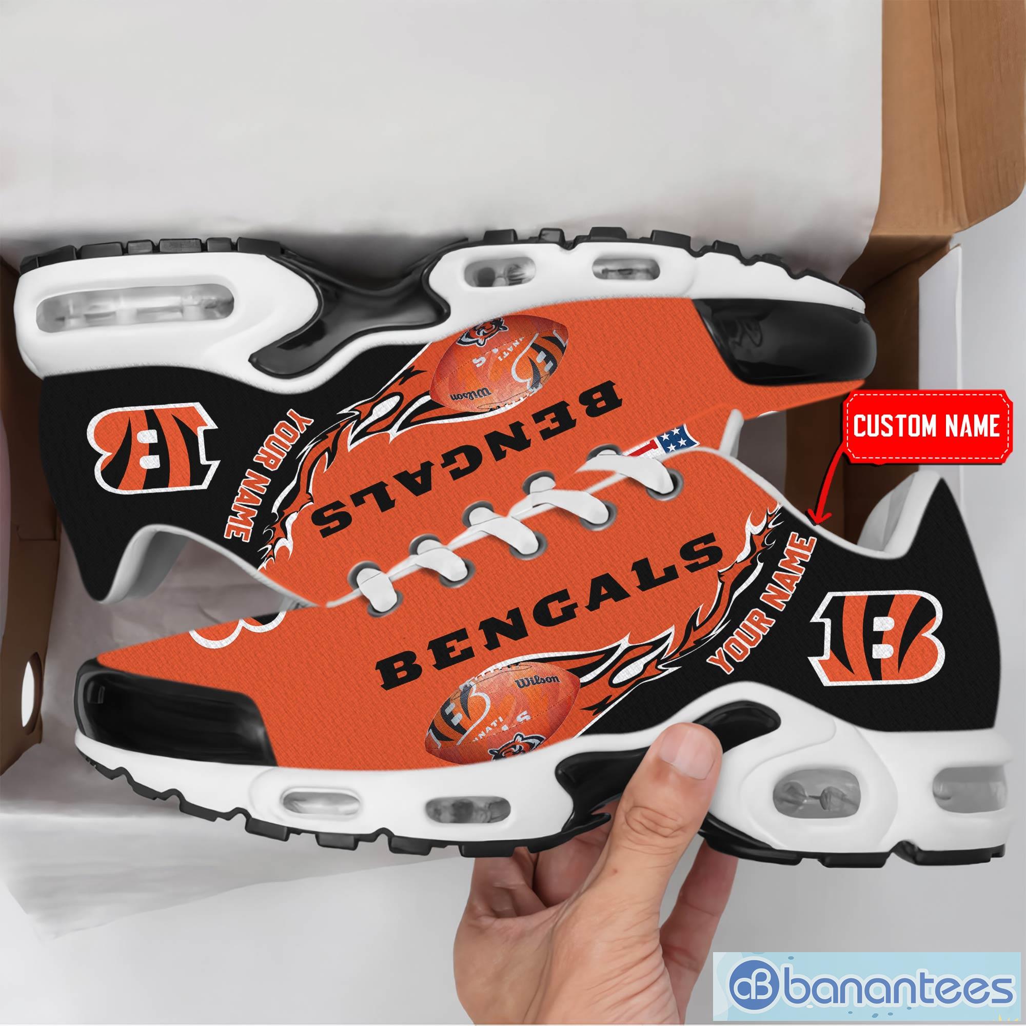 Cincinnati Bengals NFL Custom Name And Number All Over Print 3D T-Shirt -  Banantees