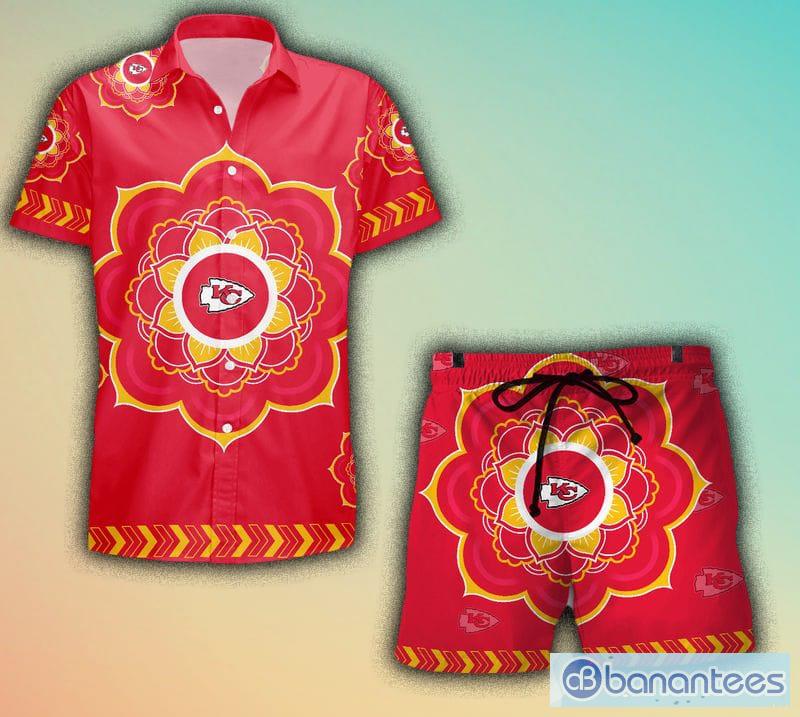 KC Chiefs Floral Comfort Colors Tee Tshirt Chiefs Tshirt 