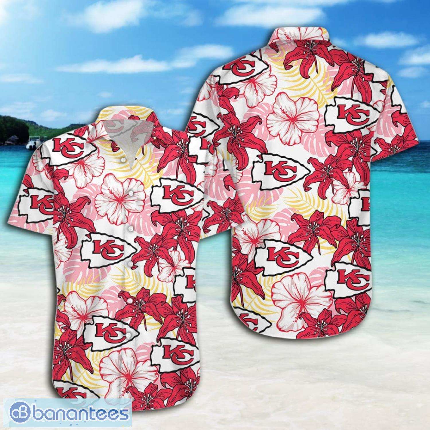 Kansas City Chiefs NFL Pineapple Tropical Pattern Hawaiian Shirt And Short