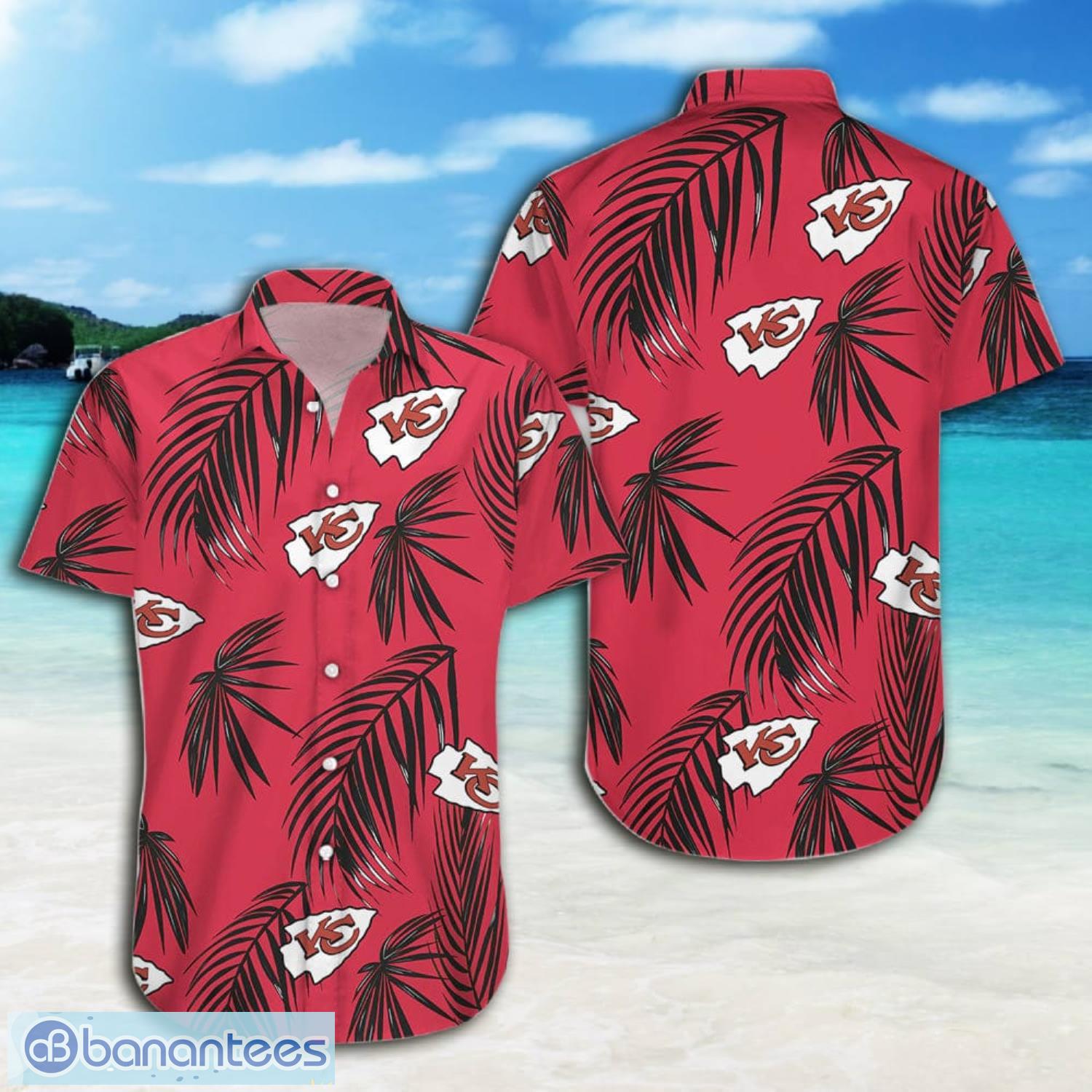 Kansas City Chiefs NFL Short Sleeve Aloha Hawaiian Shirt And Shorts Beach  Gift - Banantees