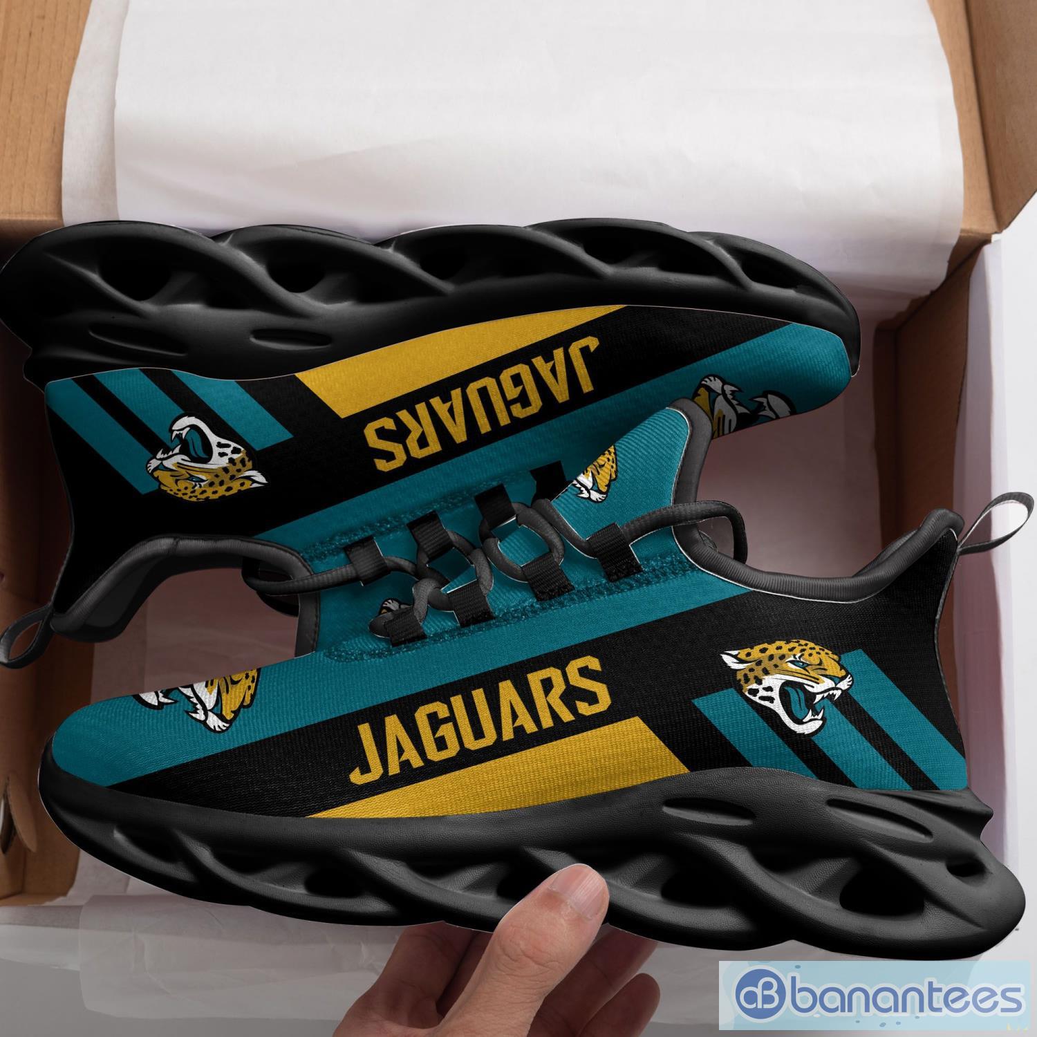 Custom Name NFL Jacksonville Jaguars Model Brown Gift For Men And Women -  Banantees