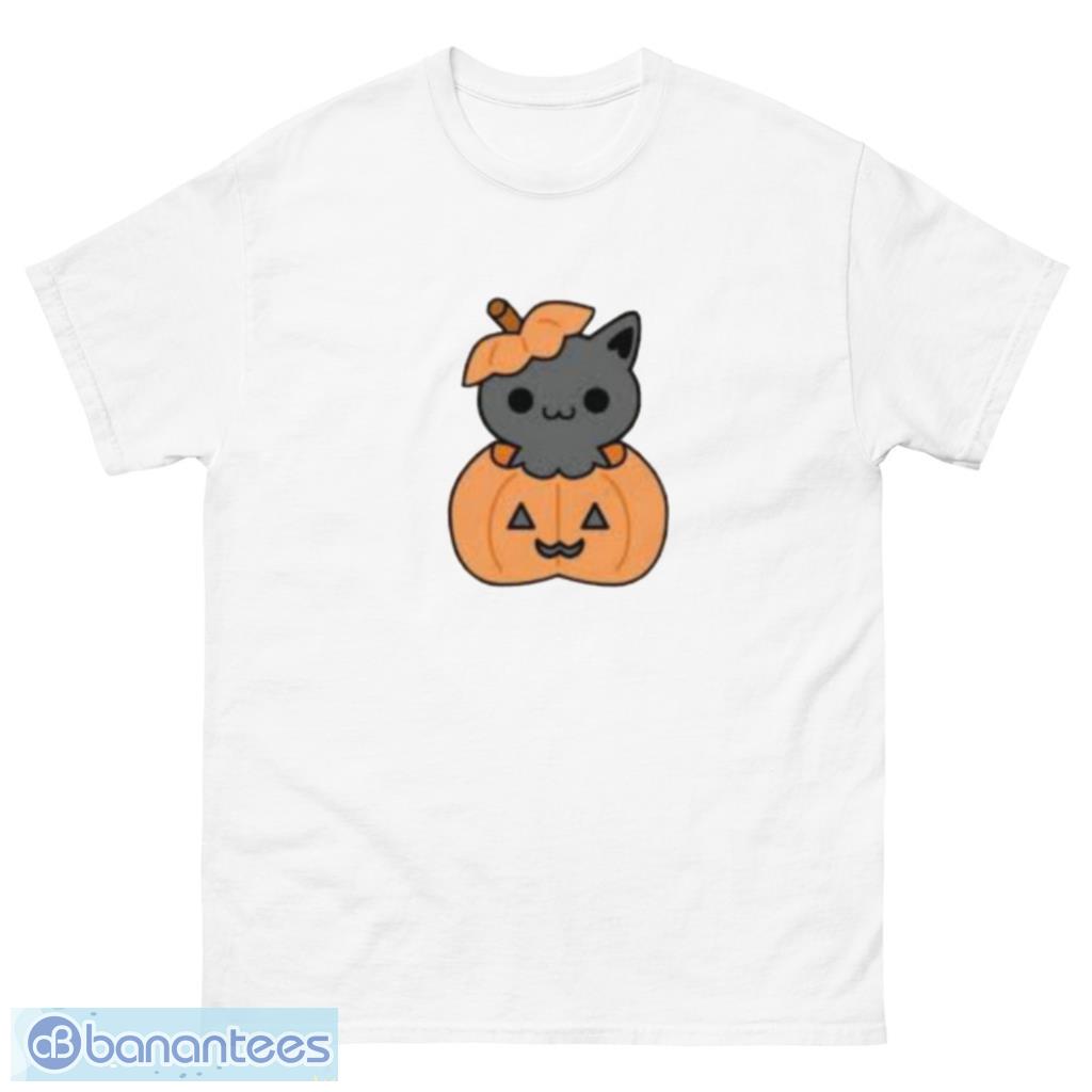Cat In Pumpkin Cute Halloween T-Shirt - Unisex Classic T-Shirt