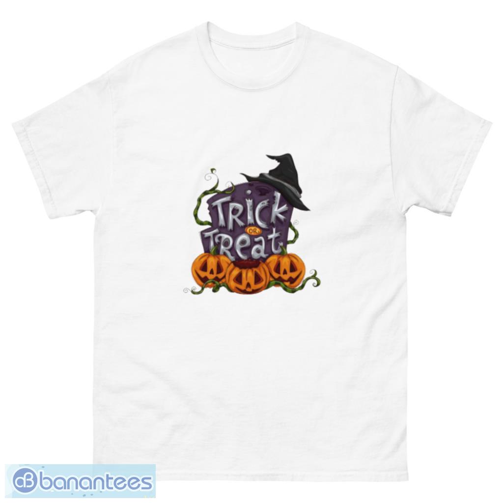 Trick Or Treat Halloween T-Shirt - Unisex Classic T-Shirt