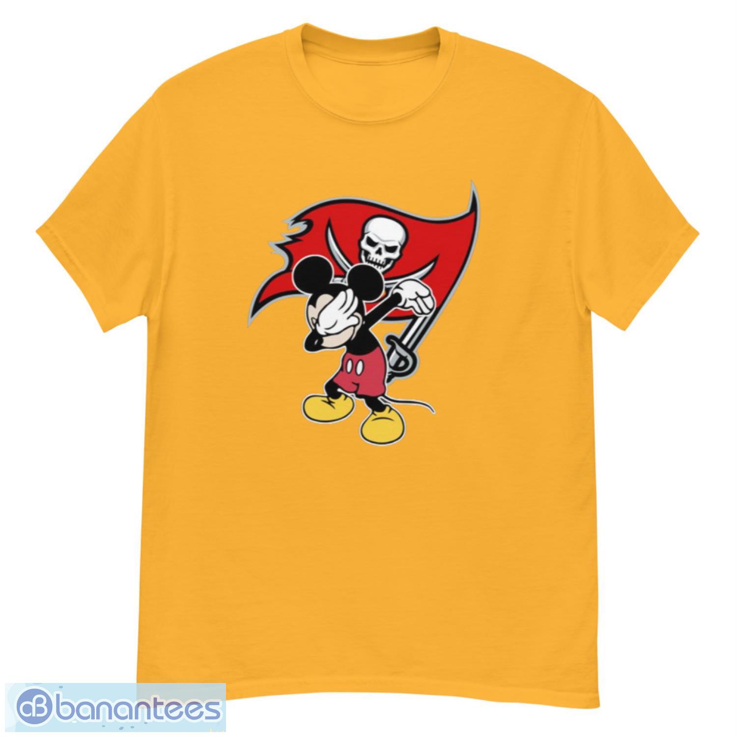 Mickey mouse tampa bay buccaneers shirt, hoodie, sweater, long