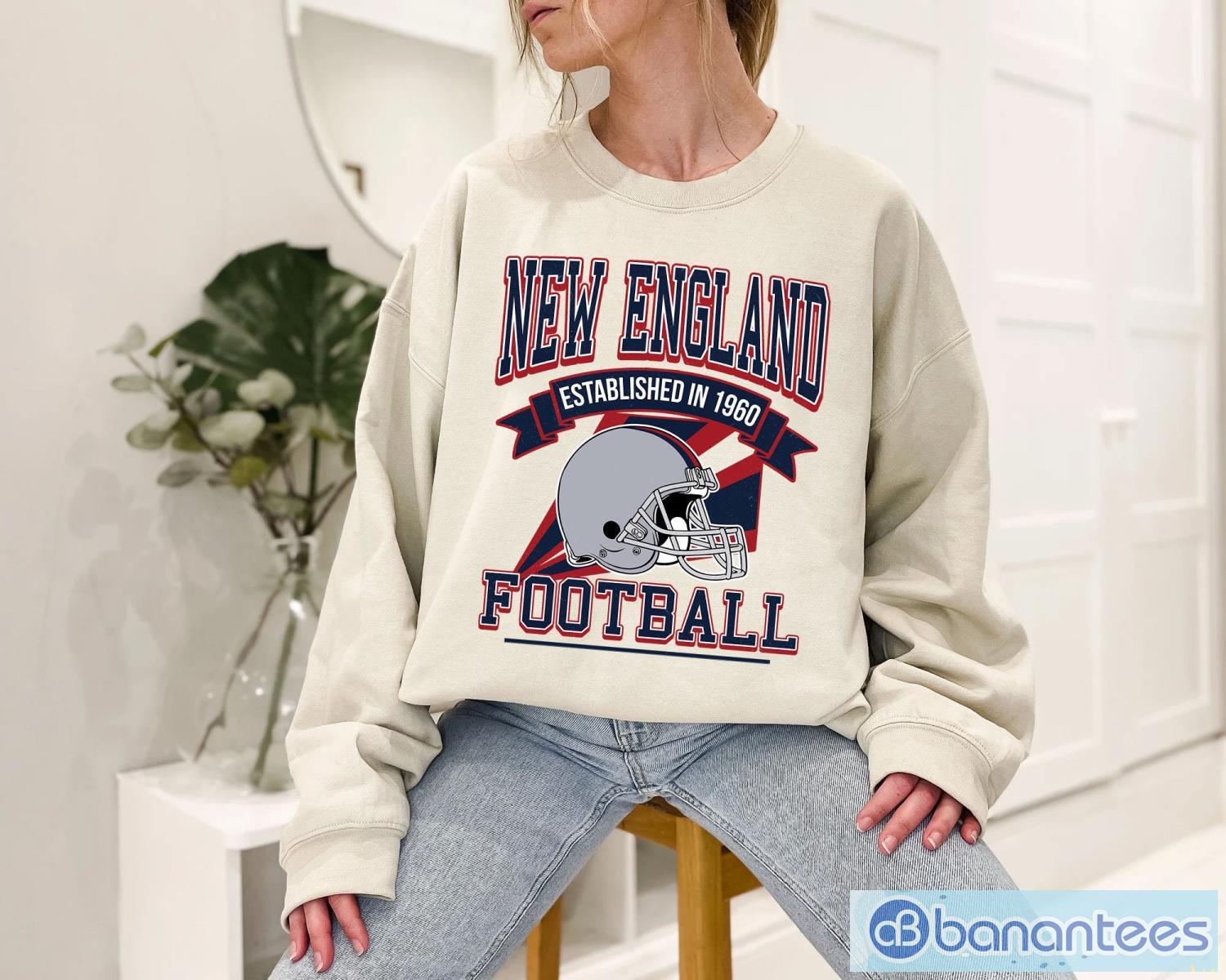 Vintage New England Football NFL T-Shirt, NFL Team T-Shirt