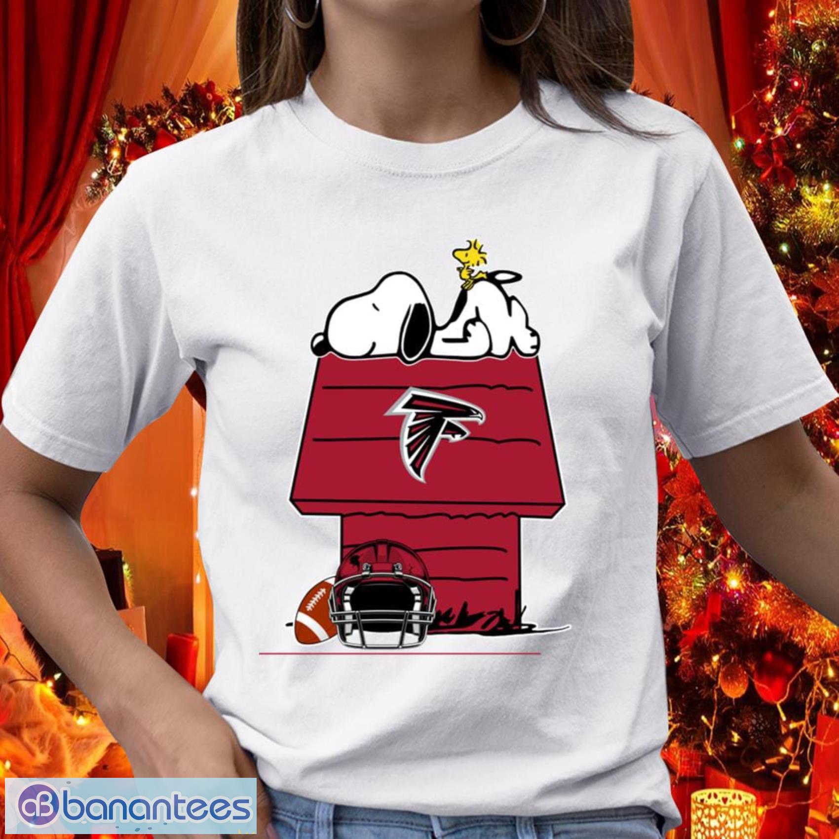 Atlanta Falcons NFL Football Gift Fr Fans Snoopy Woodstock The Peanuts Movie T Shirt - Atlanta Falcons NFL Football Snoopy Woodstock The Peanuts Movie T Shirt_1