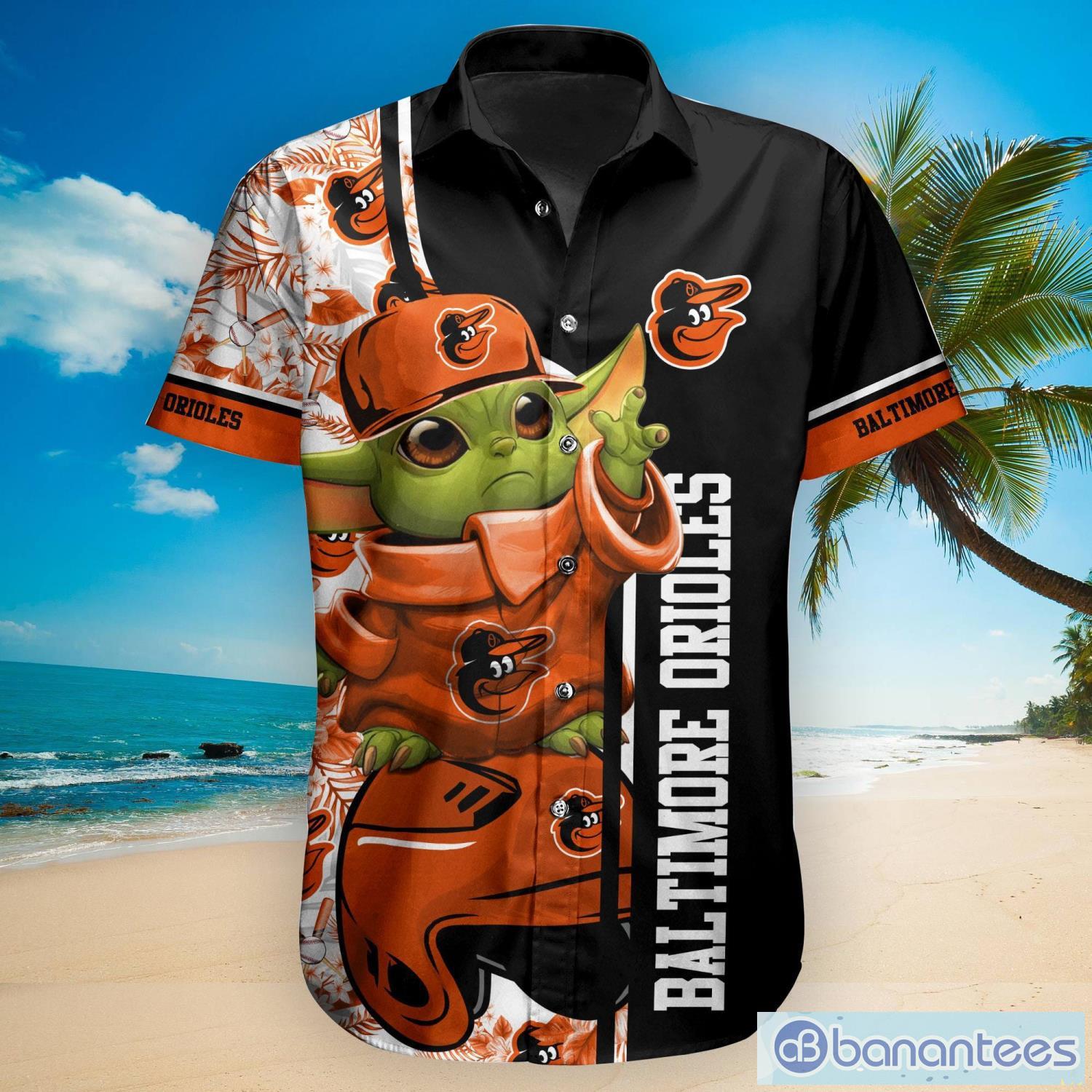 Cute Baby Yoda Star Wars Hugs MLB Baltimore Orioles Hawaiian Shirt Beach  Lovers Gift