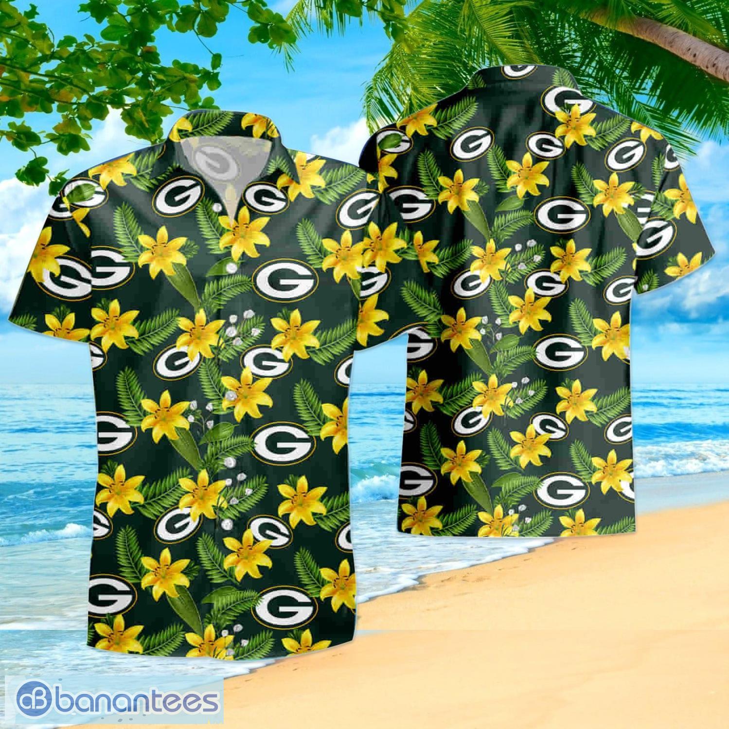 Men Green Bay Packers Football Floral Aloha Hawaiian Shirt Summer Vacation