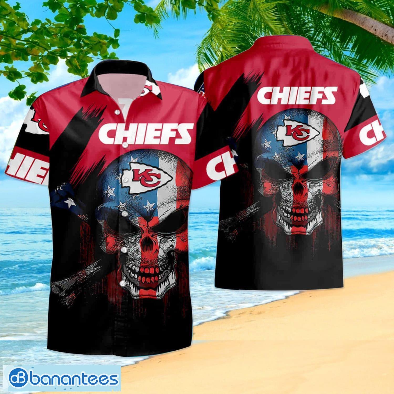 Kansas City Chiefs NFL Hawaiian Shirt And Shorts Summer Vacation Gift -  Banantees