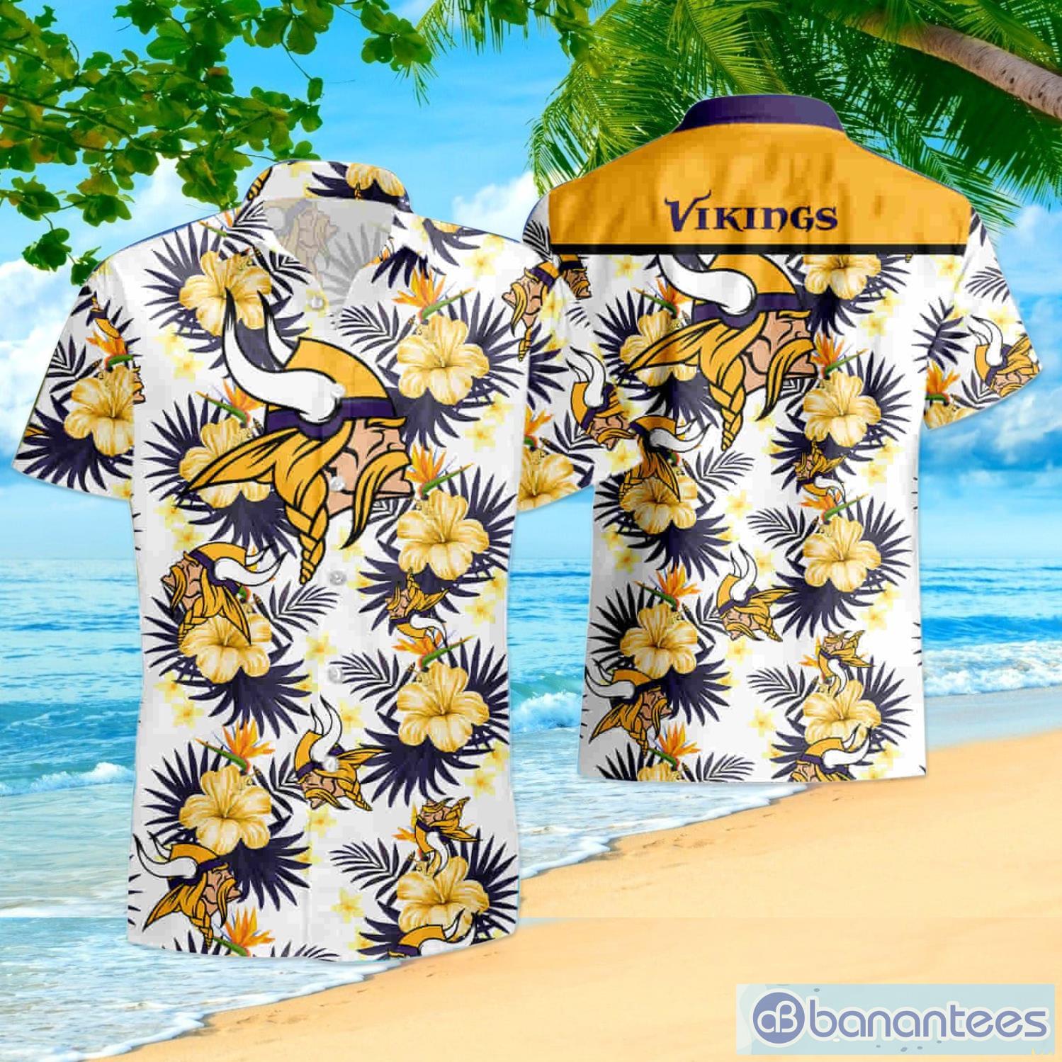 Minnesota Vikings Short Sleeve Aloha Hawaiian Shirt And Shorts Beach Gift -  Banantees