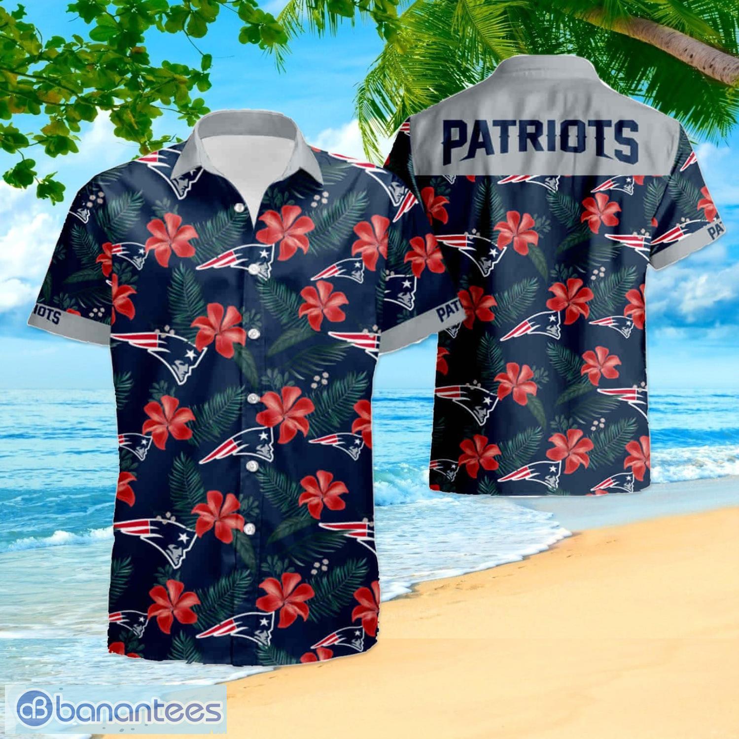 New England Patriots Summer Short Sleeve Hawaiian Beach Shirt