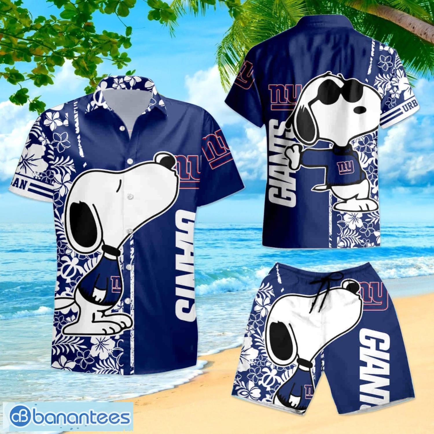 New York Giants Logo And Helmet Hawaiian Shirt And Shorts Best Gift For  Summer Vacation - Banantees