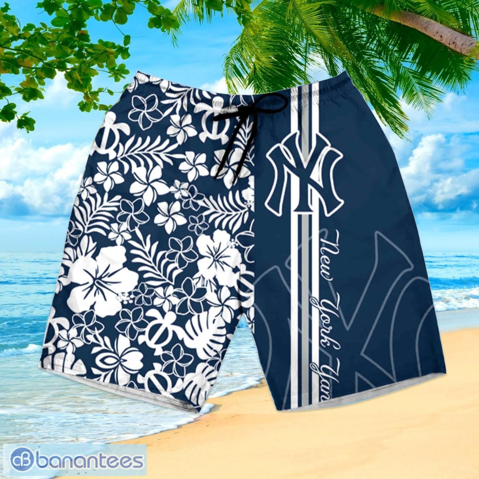 Newyork Yankees Hawaii Style Shirt Trending Summer Hawaiian Shirt And  Shorts - Banantees